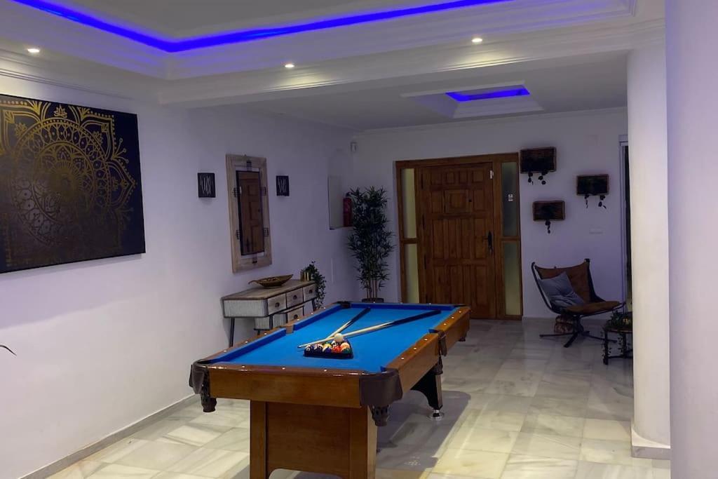 Sunny Mijas With Large Pool Free Parking Hébergement de vacances